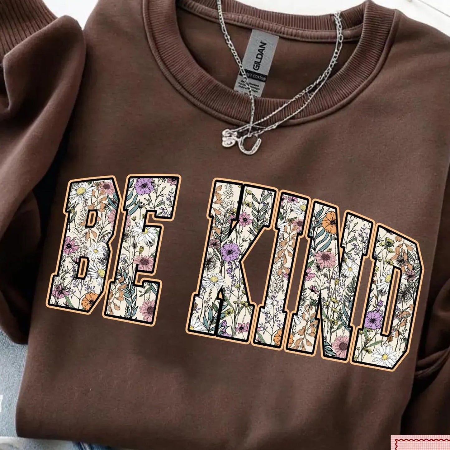 Be Kind Graphic Tee