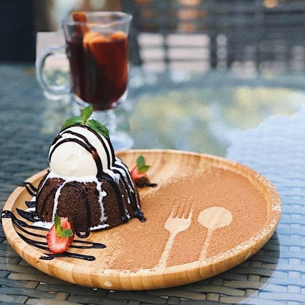 Bamboo Round Plate 11" inch | For pizza / Barbecue / Steak-0