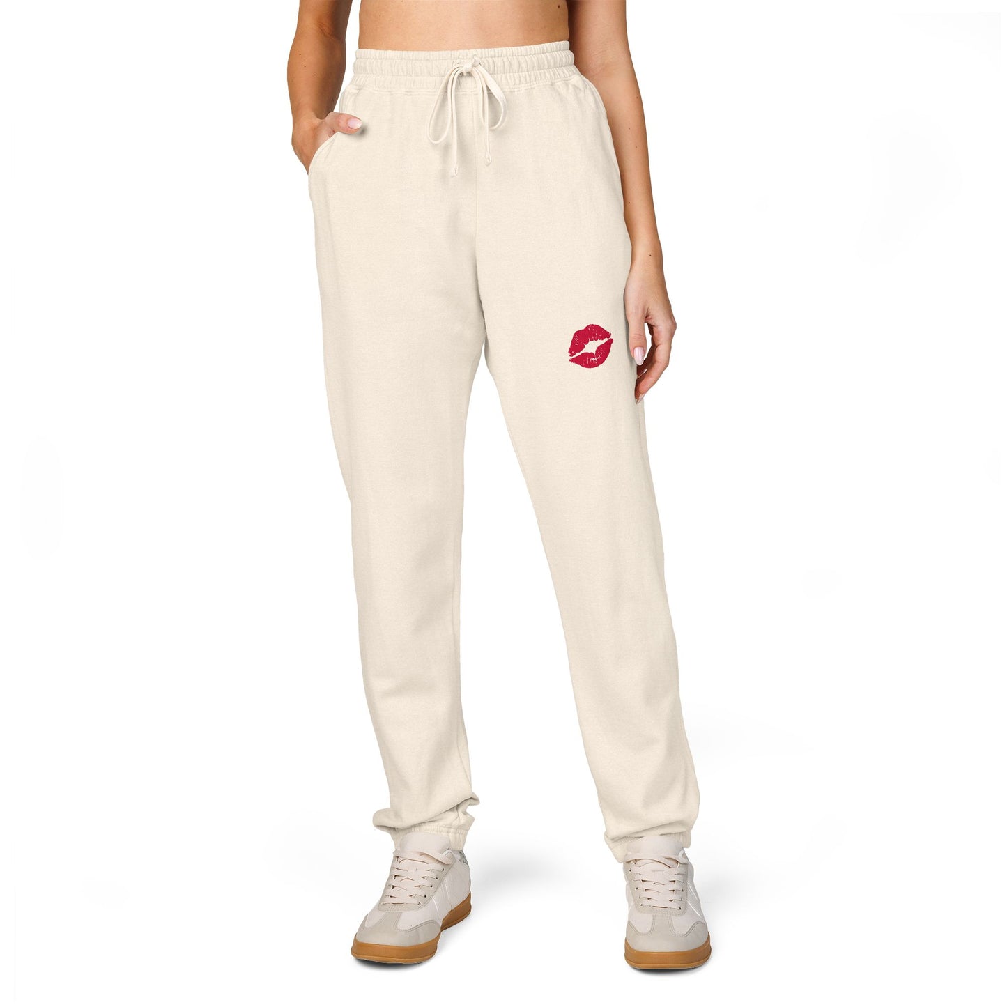 Cozy Fleece Kiss Print Sweatpants, Relaxed Lounge Pants, Unisex Stylish Joggers, Perfect for Casual Days, Gift for Friends, Comfortable Home Wear