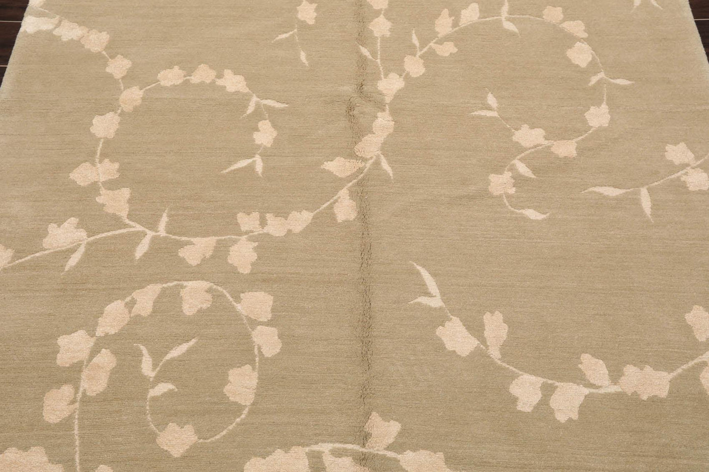 5'7"x8'6" Auth. Hand Knotted Tibetan Wool Silk Dove Cottonwood Area Rug-4
