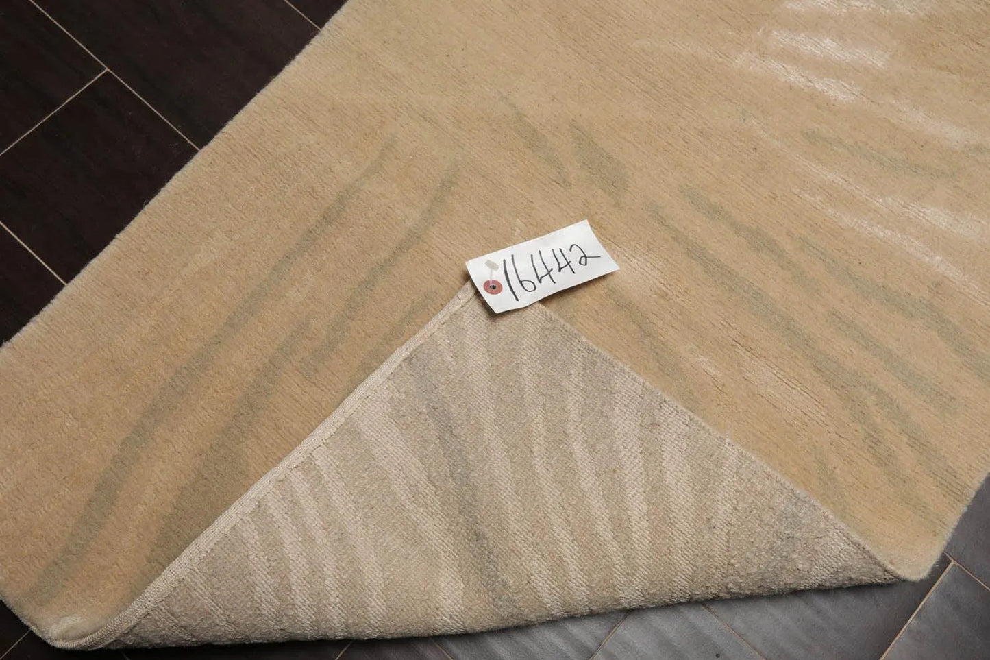 2' x 3' Hand Knotted Wool & Silk Modern Tibetan Oriental Area Rug Beige, Gray-3