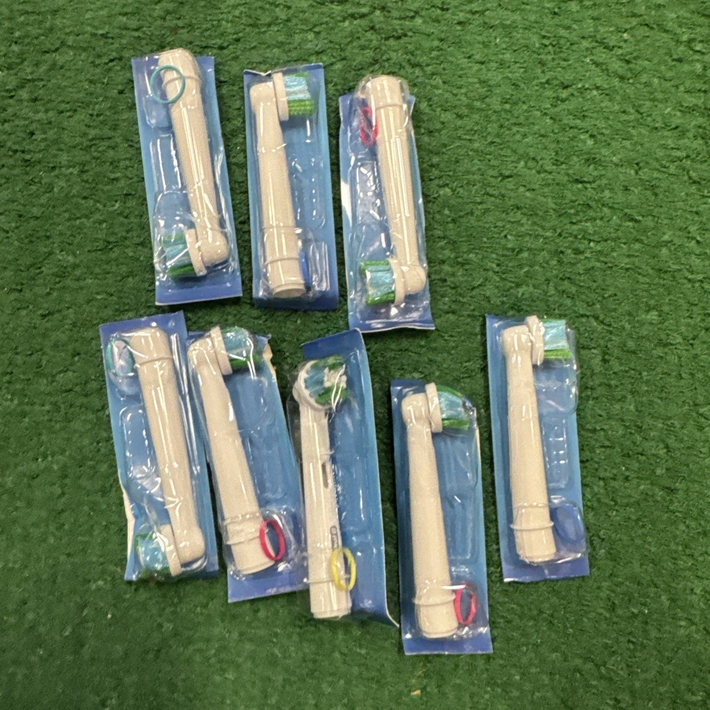 NEW Oral B Precision Clean Replacement Electric Toothbrush Heads Pack of 8