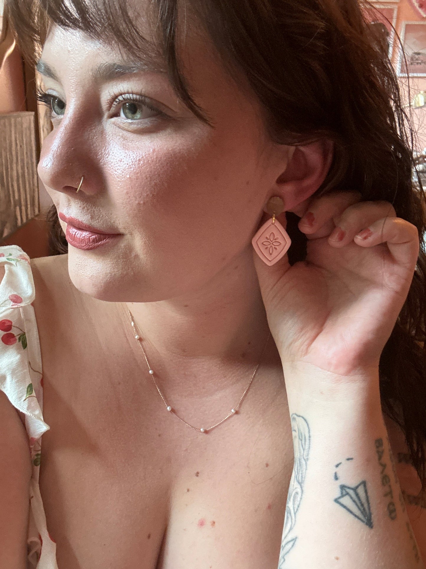 Laine, in Pink