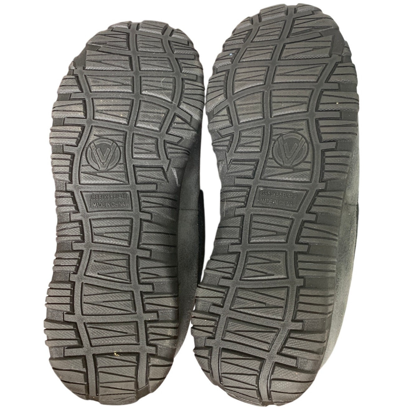 Mixin Mens Size 9.5 Gray Super Soft Slide On Moccasins Indoor Outdoor Slippers