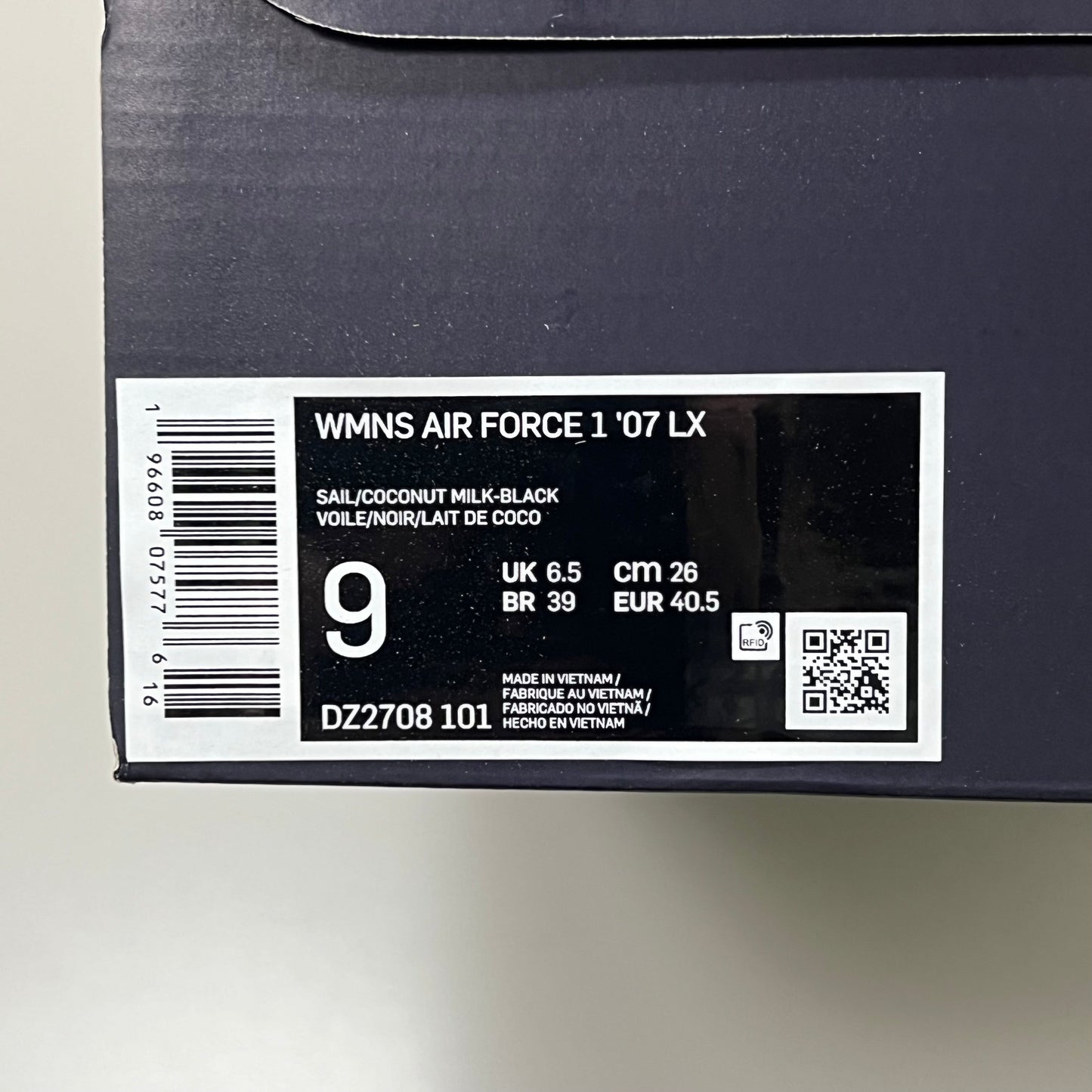 NIKE Air Force 1 07' LX Leather Sz Women's 9 Sail/Coconut Milk-Black DZ2708 101