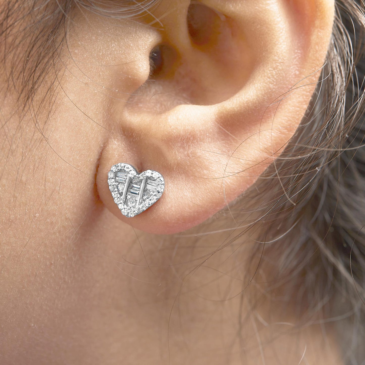 .925 Sterling Silver 1/2 Cttw Round and Baguette Diamond Composite Heart Shaped Stud Earring (I-J Color, SI2-I1 Clarity)-4