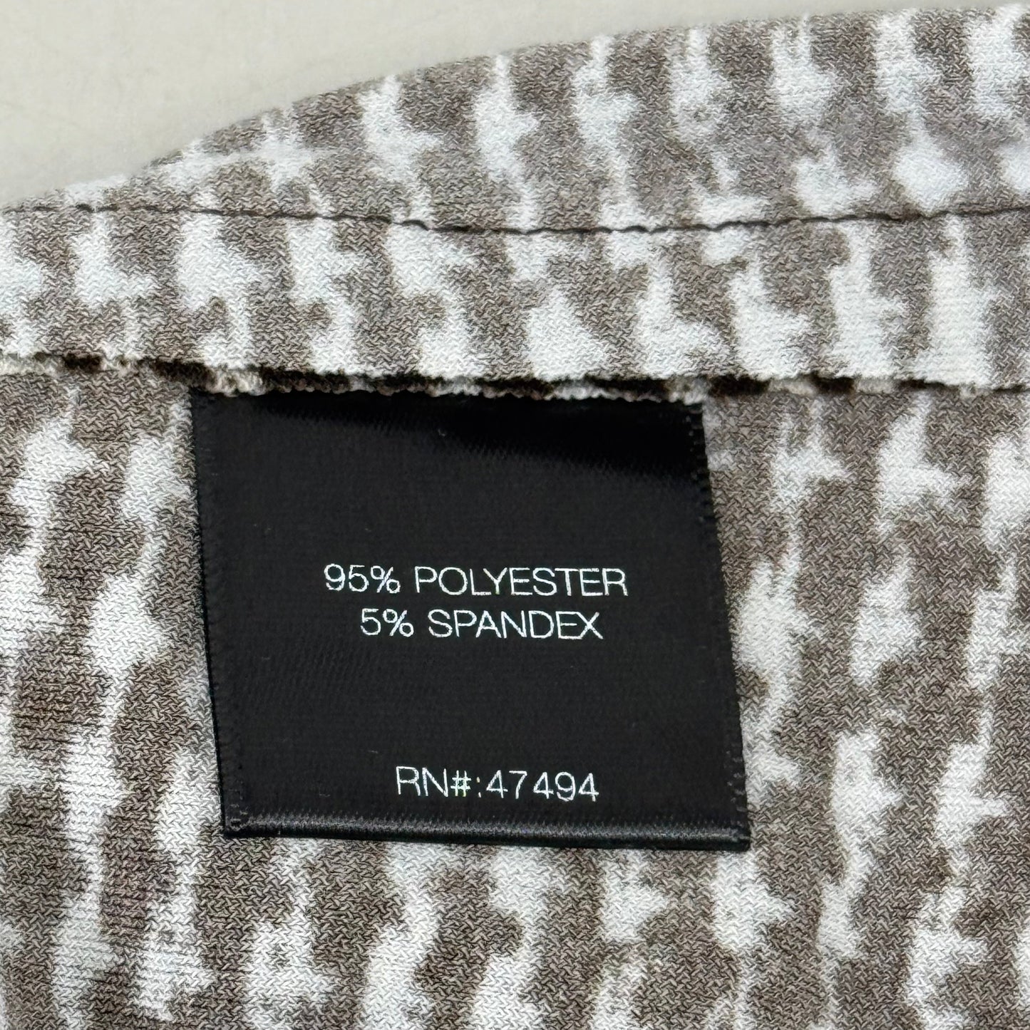NORMA KAMALI Front Zip Slim Fit Turtle Top Women's Sz XS/34 Chocolate Plaid Tweed