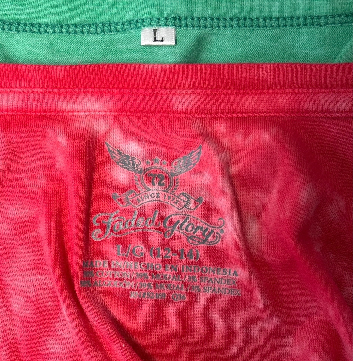Lot of 2 Faded Glory Womens Large Short Sleeve V-Neck PolyCotton Tee Shirts