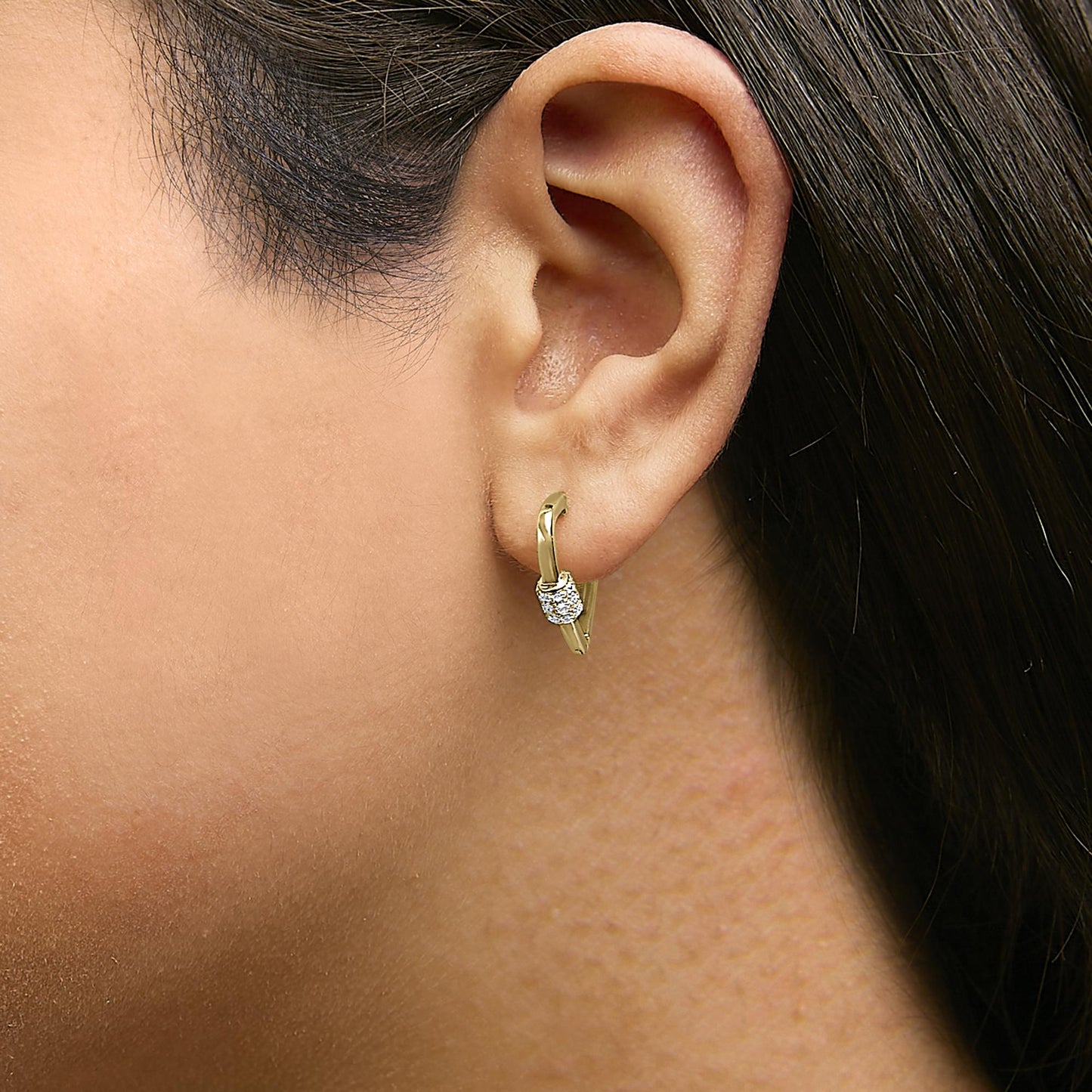 10K Gold 3/8 Cttw Lab Grown Diamond Heart Shaped Huggie Hoop Earrings-4