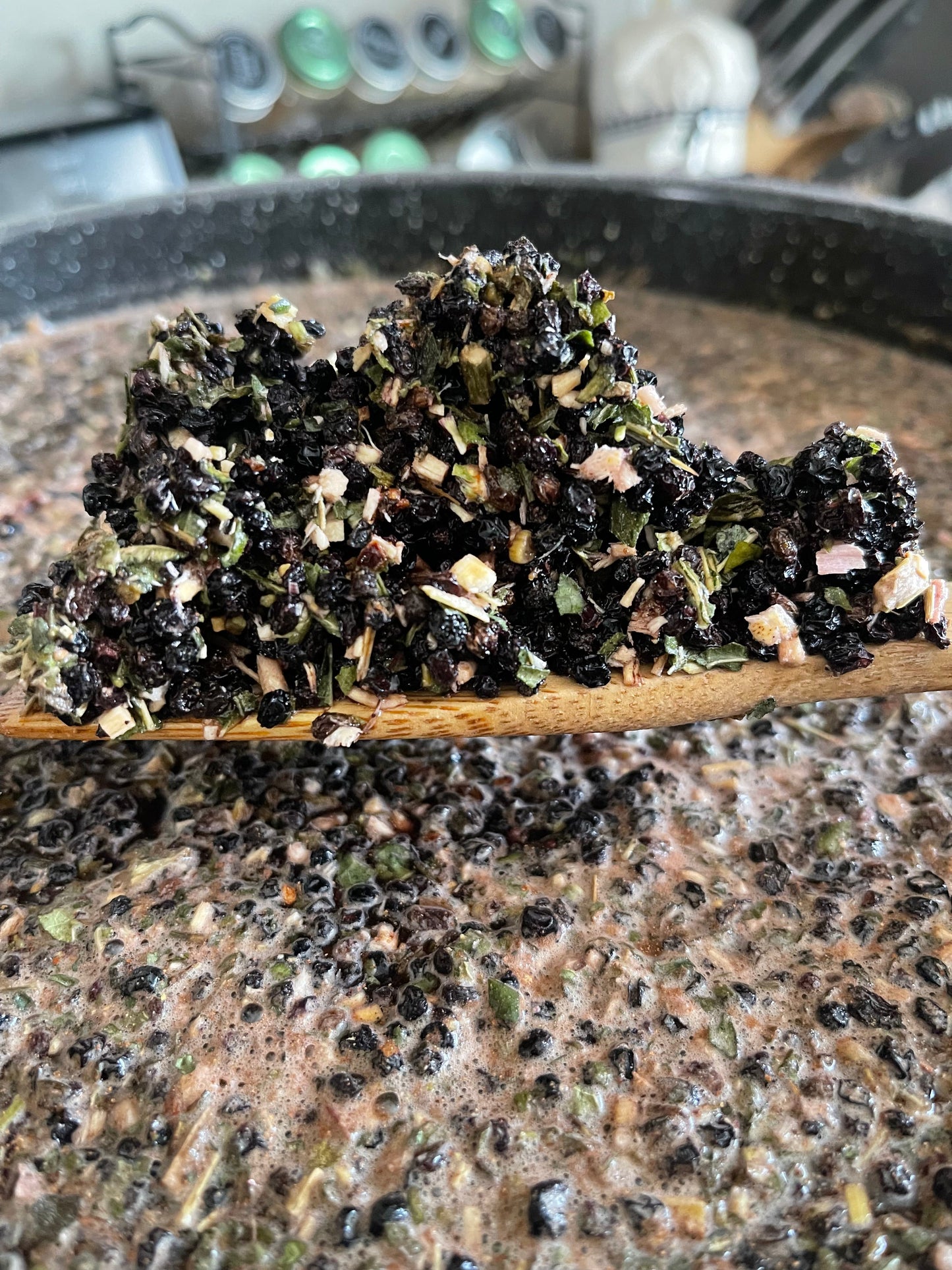 Elite Elderberry Syrup-2