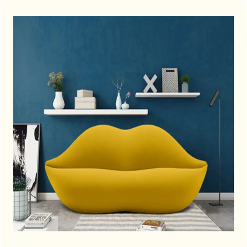 Customized Sexy Italian Red Sofa - Lips Shaped Couch Modern Furniture Design