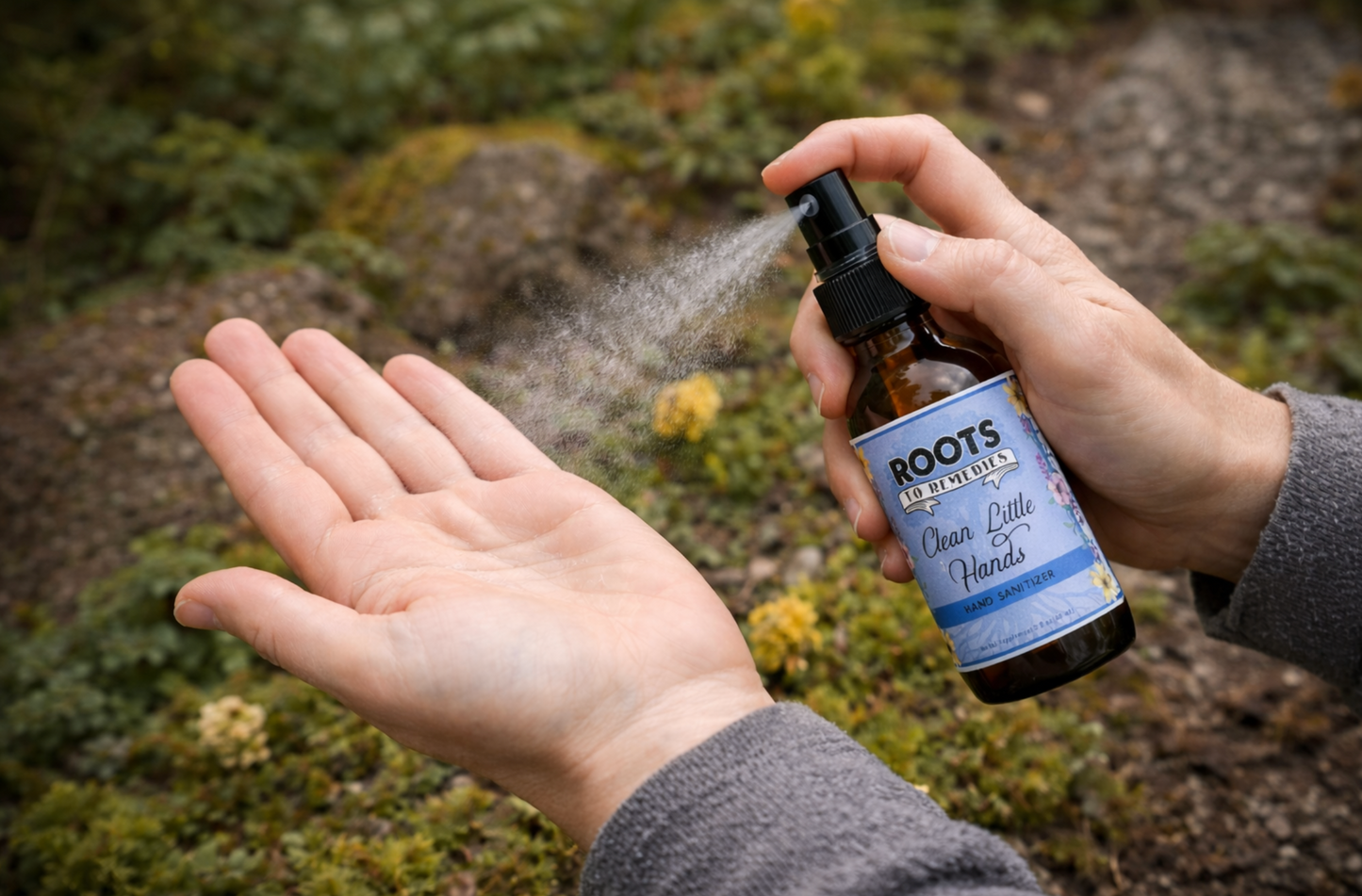 “CLEAN LITTLE HANDS” SANITIZING SPRAY-1