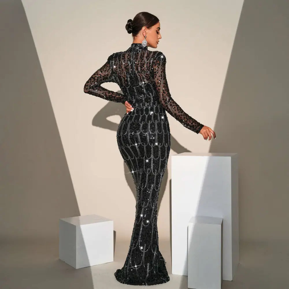 Black Sequined Long Sleeve Round Neck Evening Dress