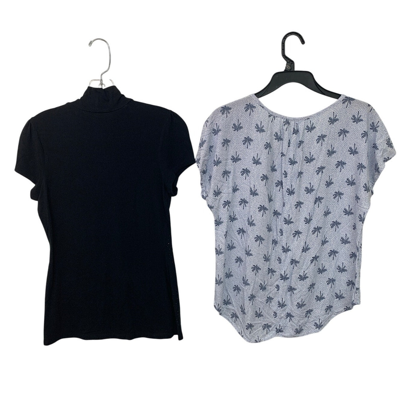 Lot of 2 Grand & Greene Express Small/Medium Short Sleeve Palm Tree Keyhole Tops