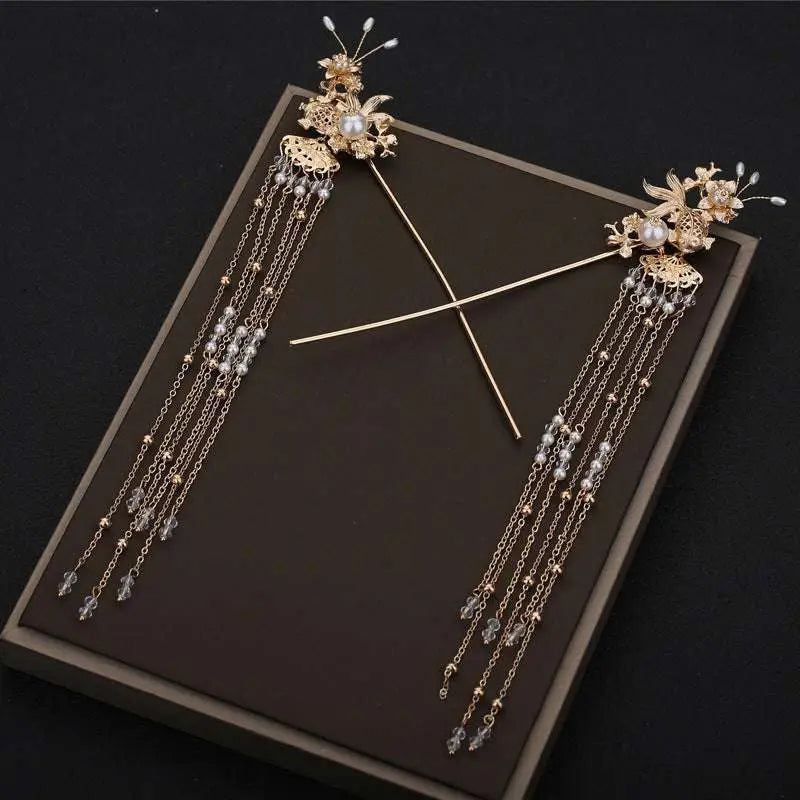 Elegant Chinese Bridal Jewelry with Pearls and Crystals