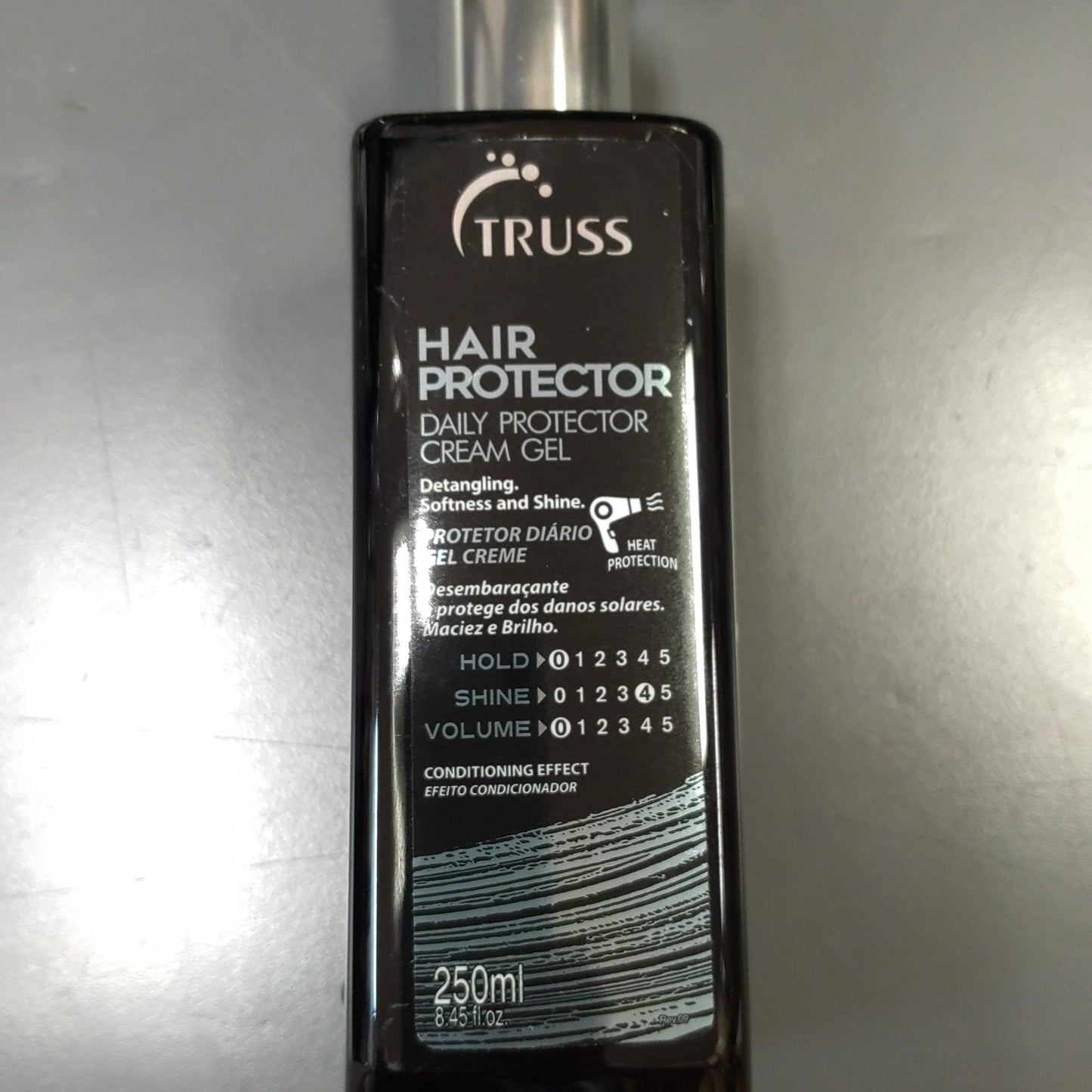 Hair Protector 8.45 Oz