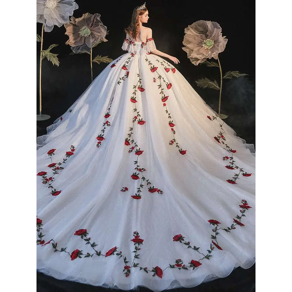 Red Rose Embroidery Temperament Bride Bra Wedding Dress