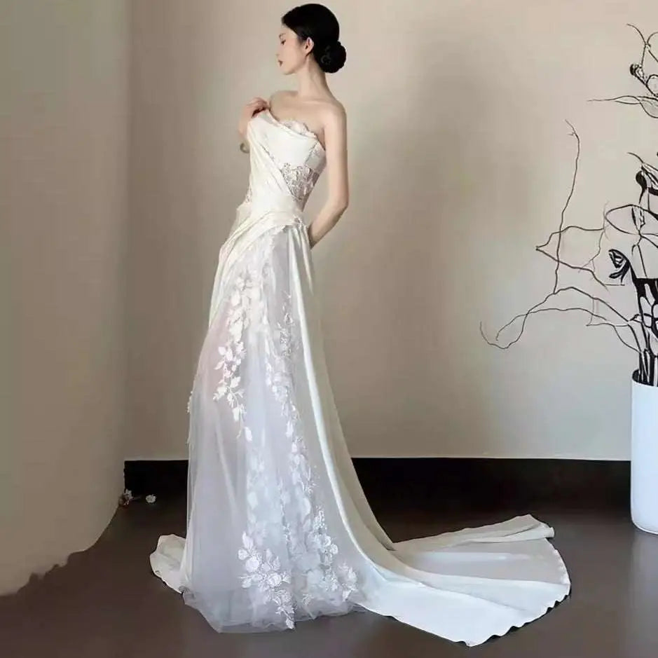 Satin Lace Wedding Veil Tube Top Fishtail Dress