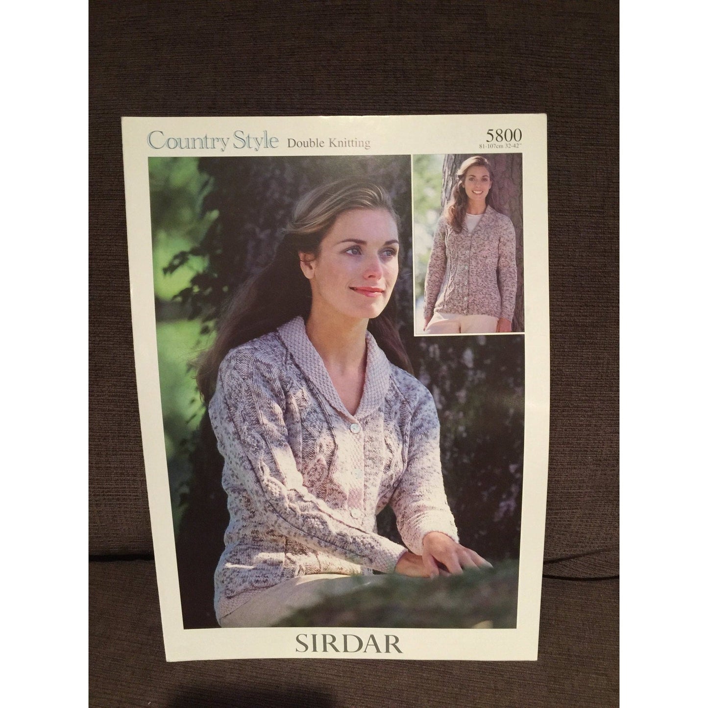 New Sirdar 5800 Country Style Double Knitting Womens Cardigan Sweater Pattern