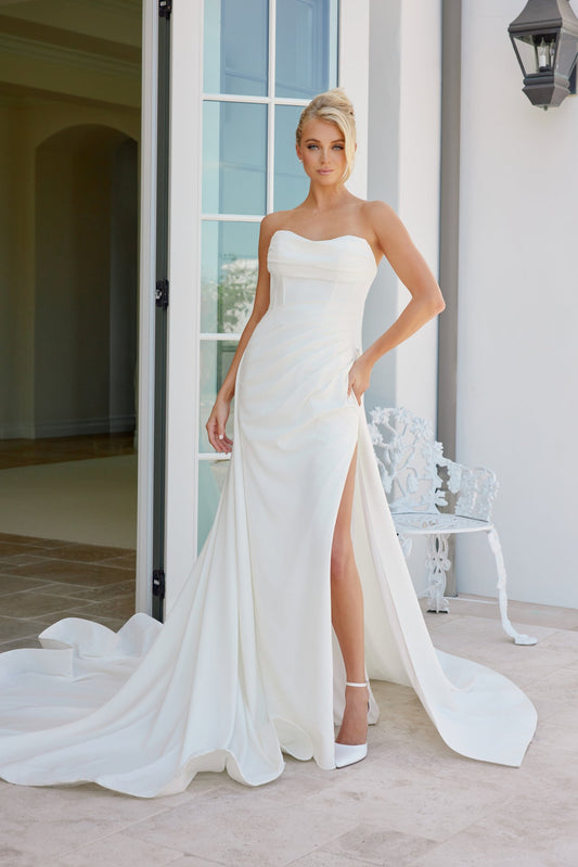 Transcendent Breathtaking Sweetheart Sheath Wedding Gown for Dream Wedding NXJW1035