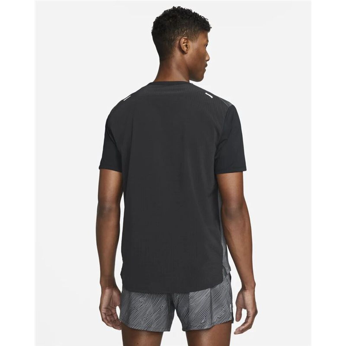 Men’s Short Sleeve T-Shirt Nike Dri-FIT Rise 365 Dark grey