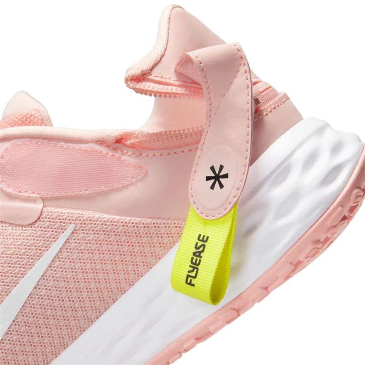 Running Shoes for Adults Nike Revolution 6 FlyEase Next Nature Pink-4