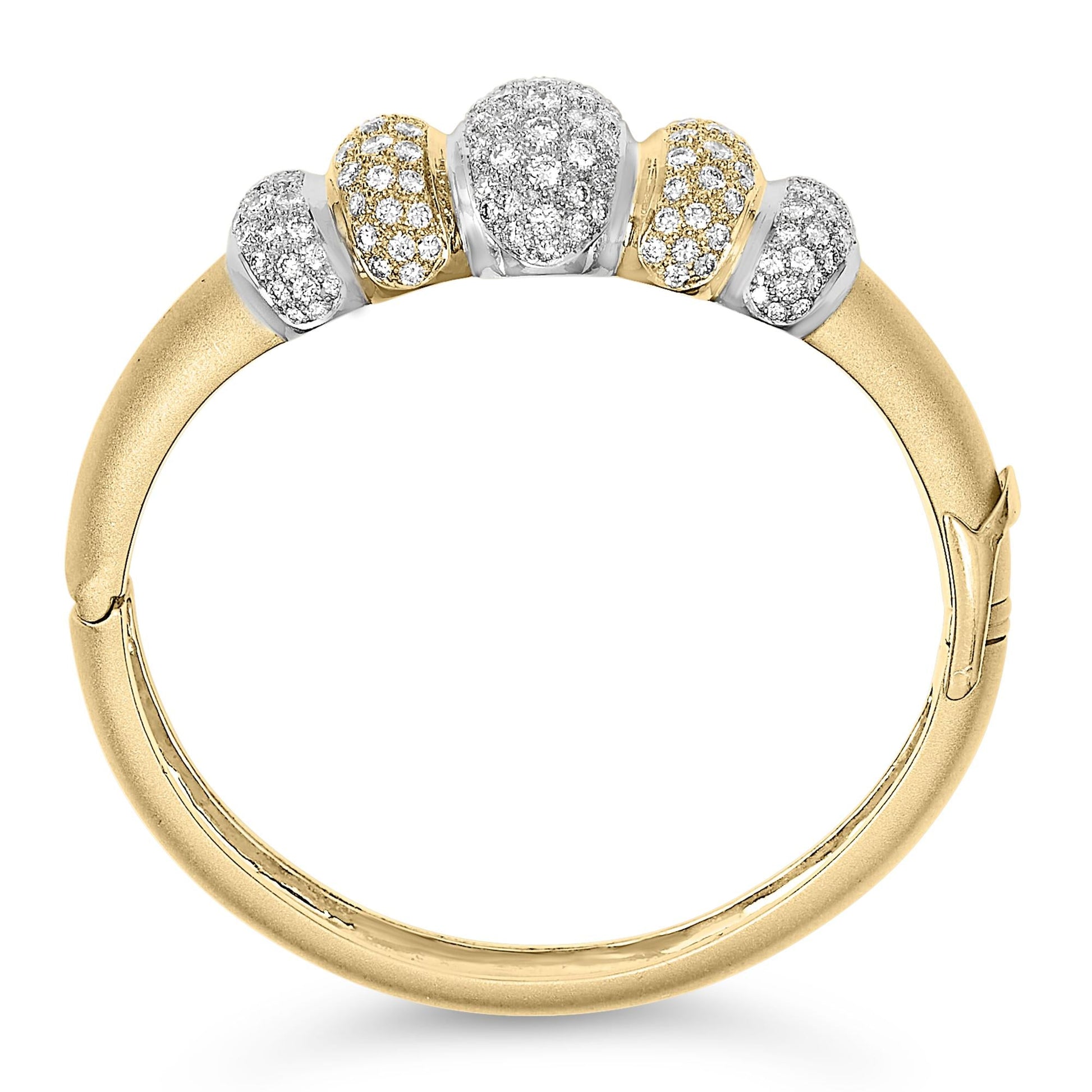 18K Gold 6.00 Cttw Diamond Graduating Dome Bangle Bracelet (G-H Color, VS2-SI1 Clarity)-3