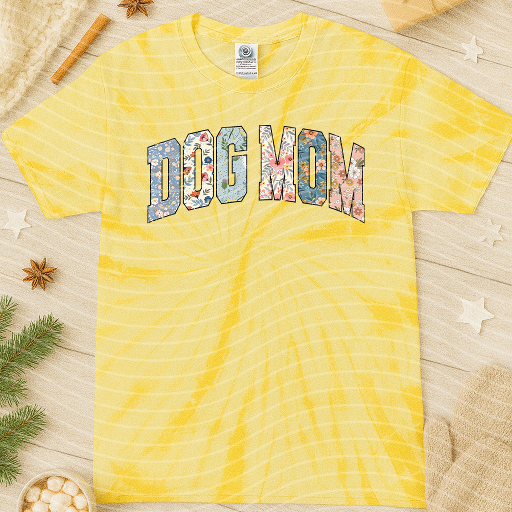 Dog Mom Graphic Tee