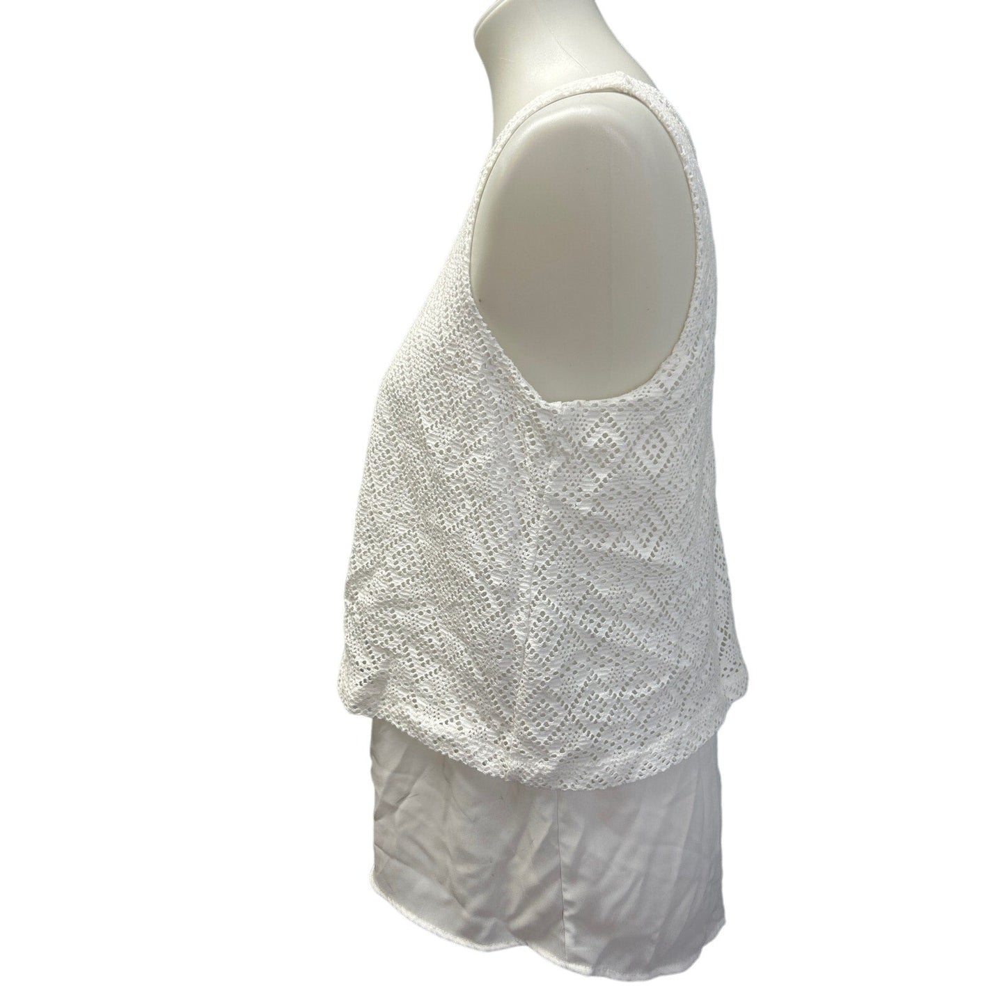 Jaclyn Smith Womens Small Sleeveless Layered Look Lacy Overlay White Top Blouse