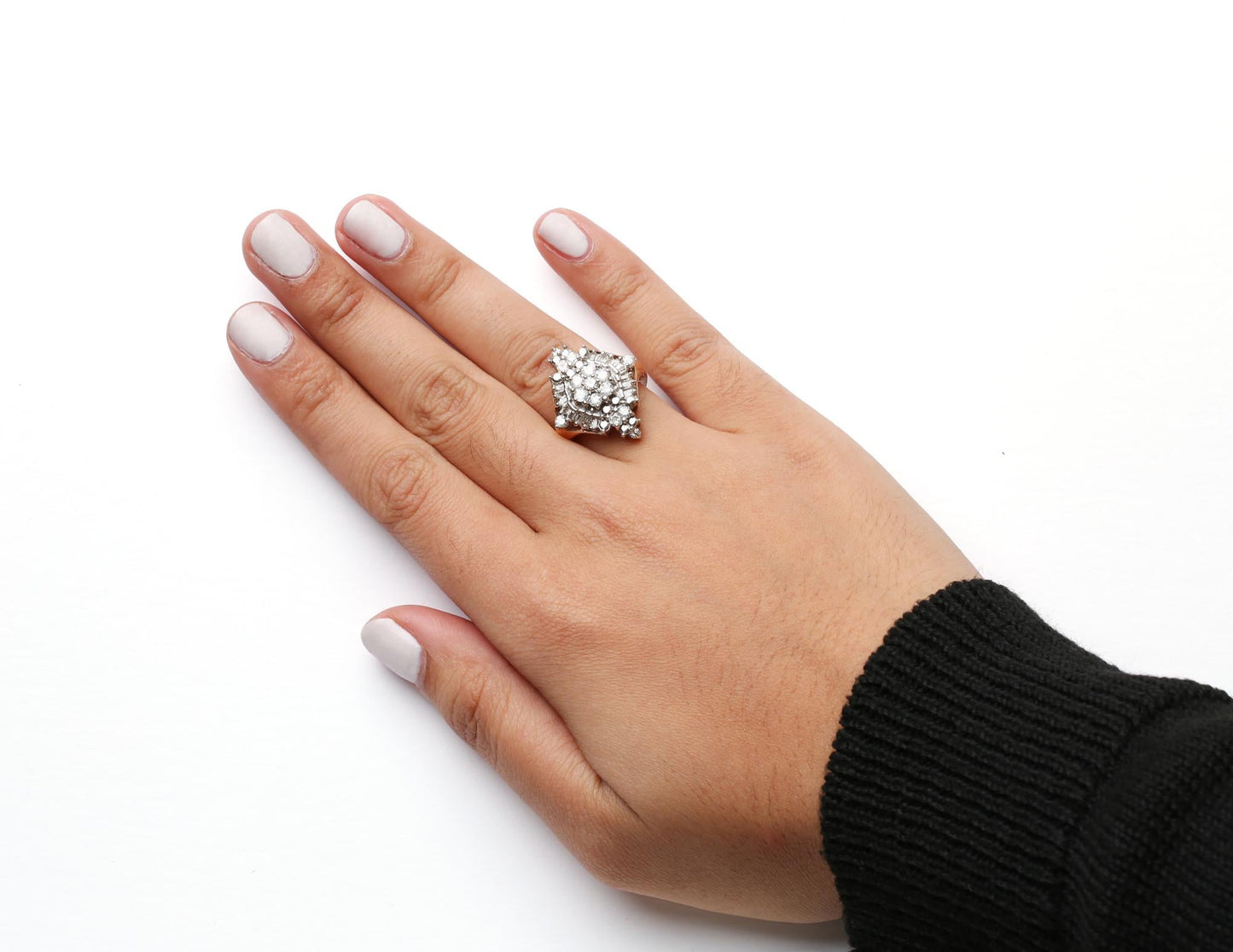 10K Yellow Gold 1 Cttw Round and Baguette cut Diamond Cluster and Rhombus Halo Ring (H-I Color, I1-I2 Clarity)-2