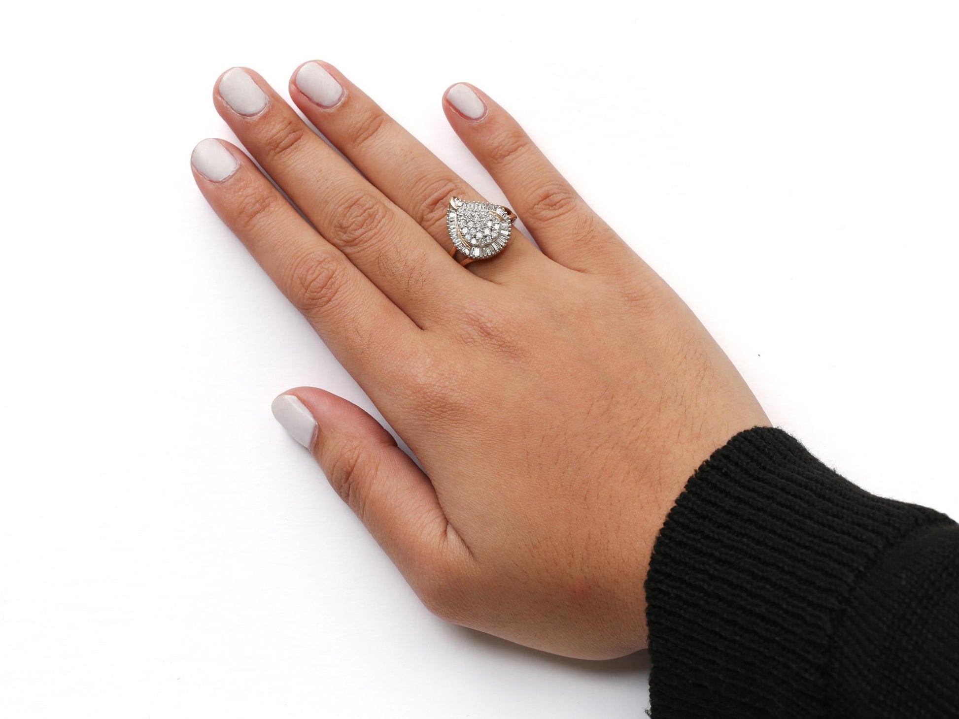 10K Yellow Gold 1 Cttw Round and Baguette Cut Diamond Ballerina Cluster Ring (H-I Color, SI2-I1 Clarity)-2