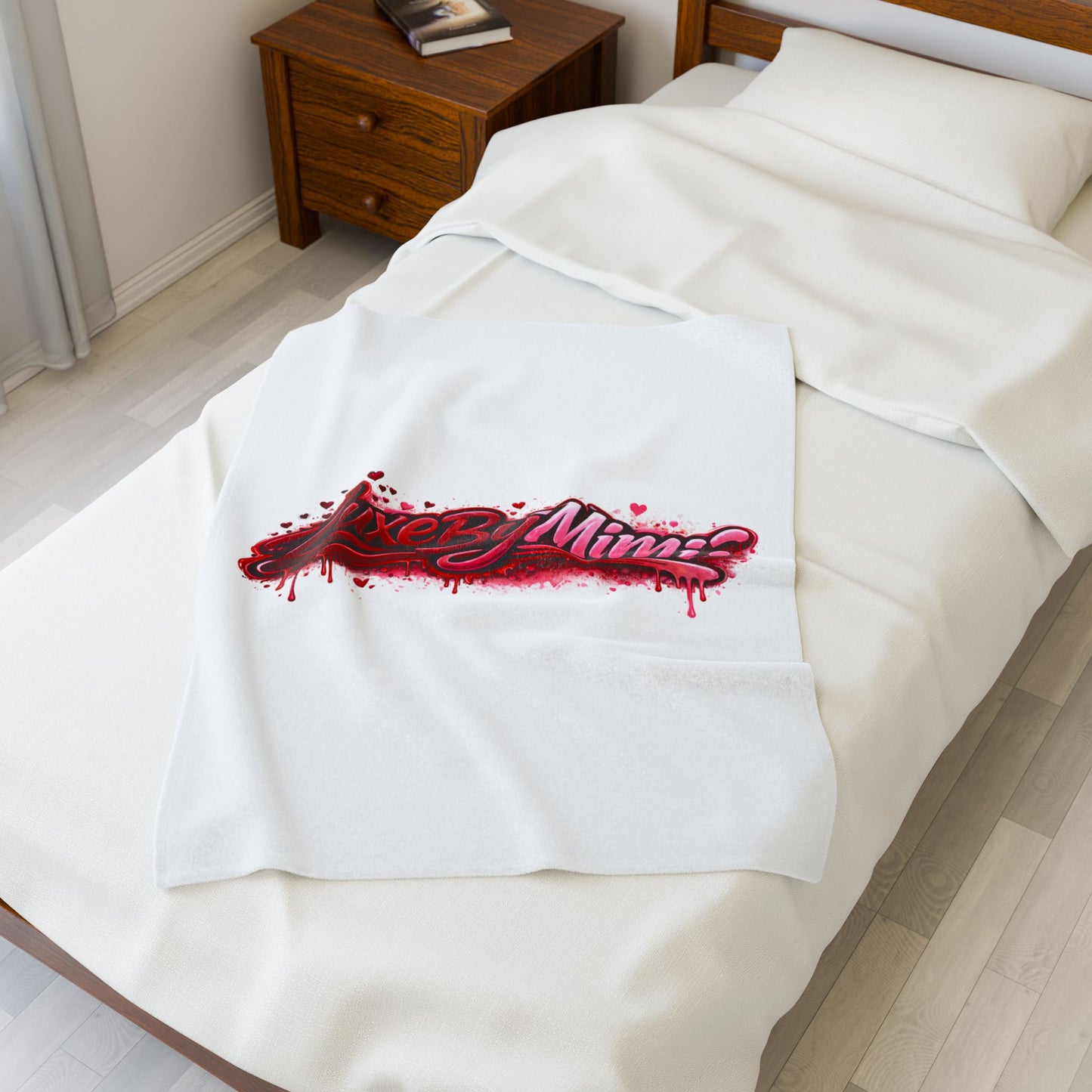 Luxe By Mimi Velvet Plush Blanket — Heart Drip Graphic Cozy Throw