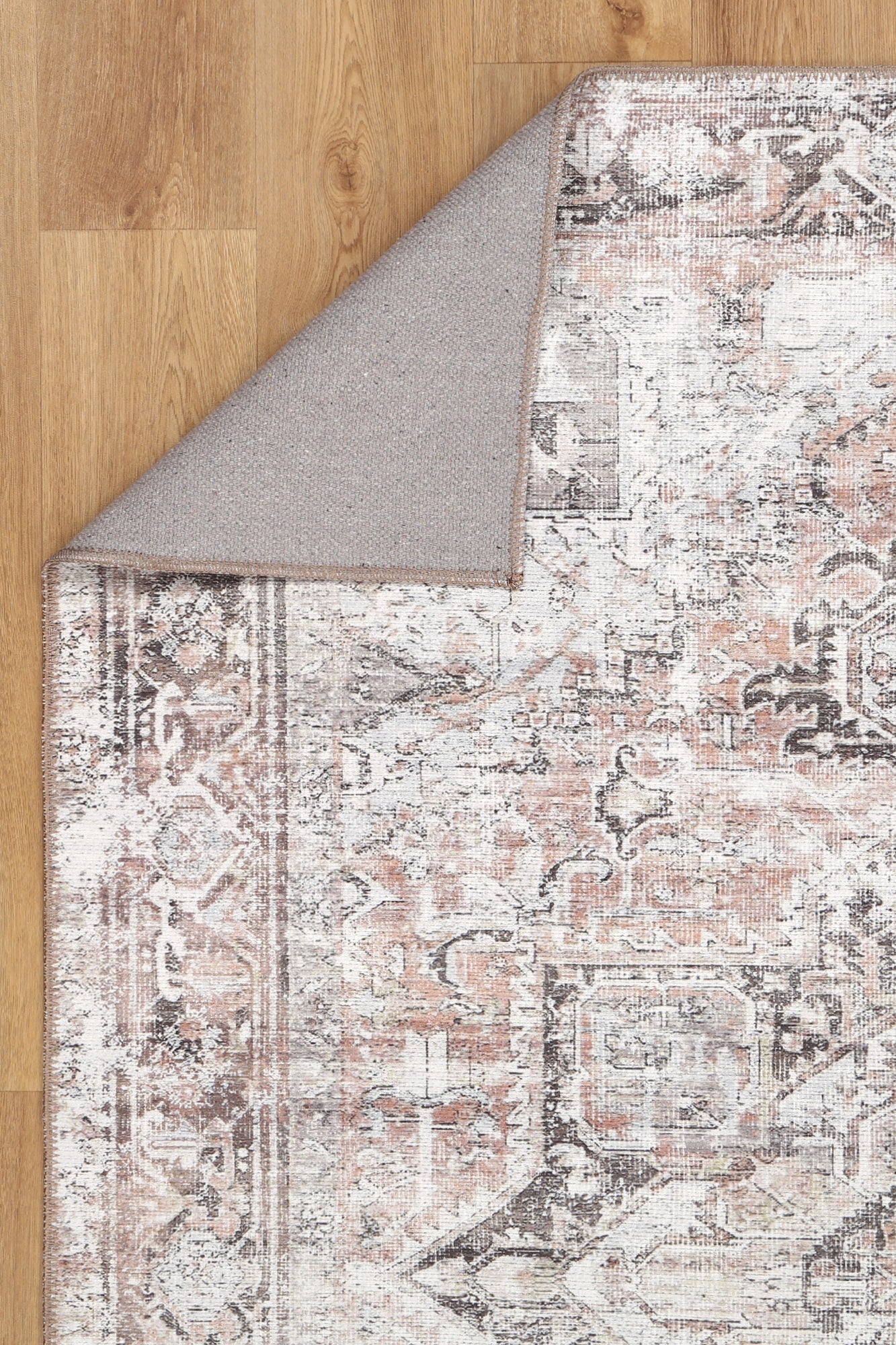 Amelie Machine Washable in Pink Rug-4