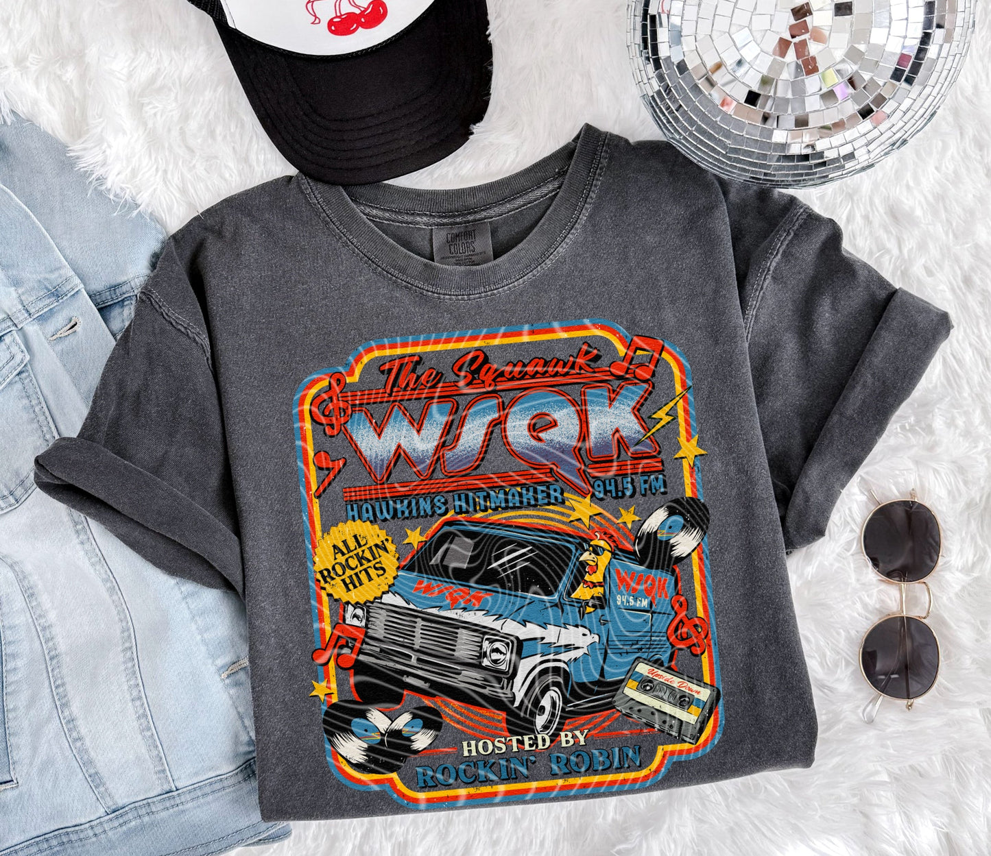 The Squawk Graphic Tee