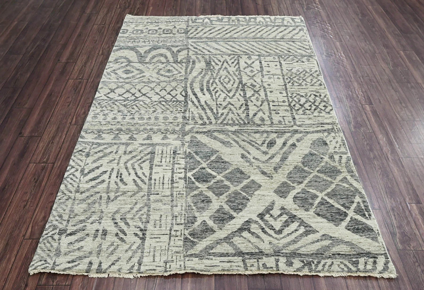 5x7 Gray, Beige Hand Knotted 100% Wool Tibetan Modern & Contemporary Oriental Area Rug-2
