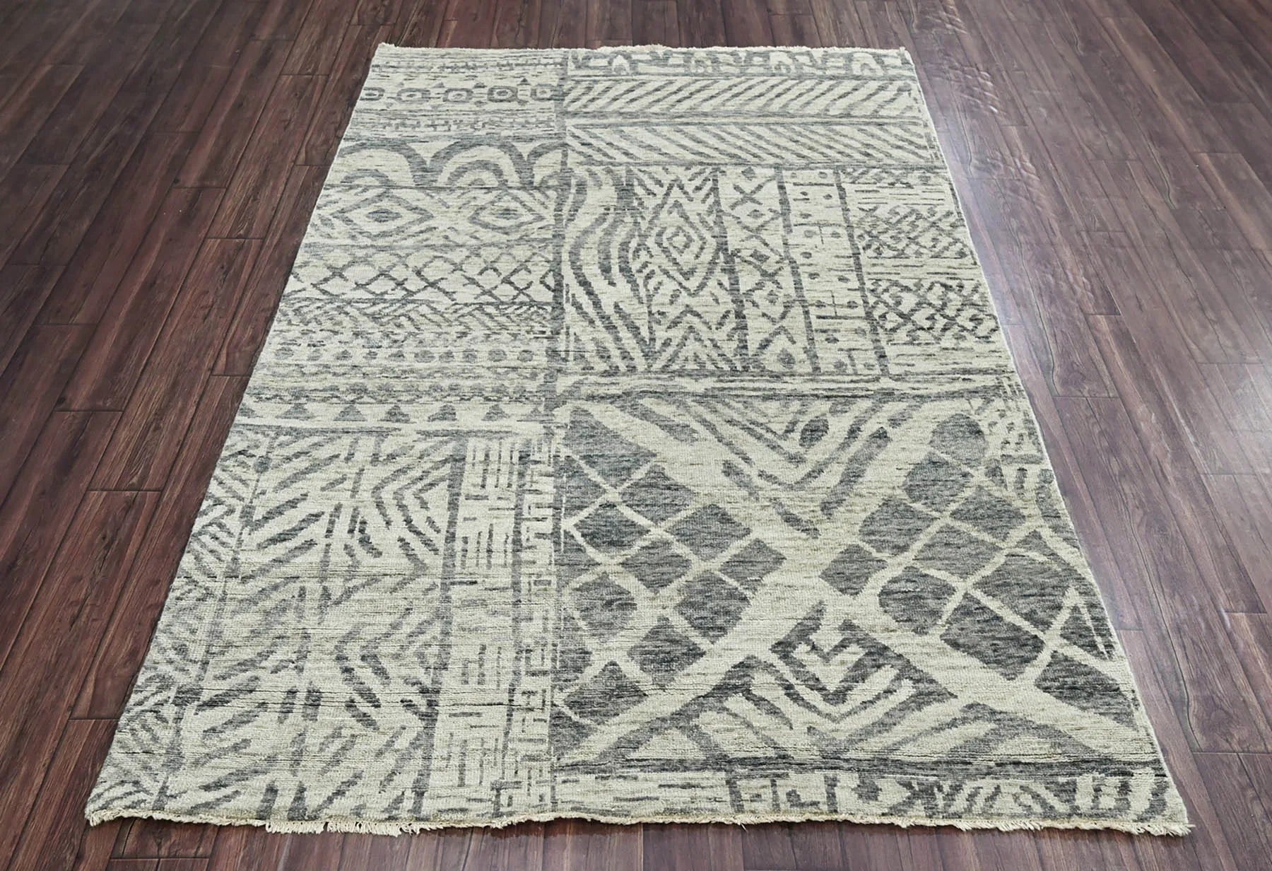 5x7 Gray, Beige Hand Knotted 100% Wool Tibetan Modern & Contemporary Oriental Area Rug-2