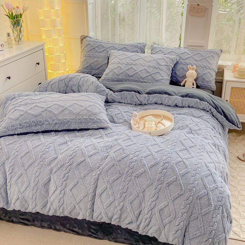 Winter Flannel 4-Piece Bedding Set, Thick Warm Milk Velvet Coral Fleece Duvet Cover, Student Dormitory 3-Piece Set for Wholesale