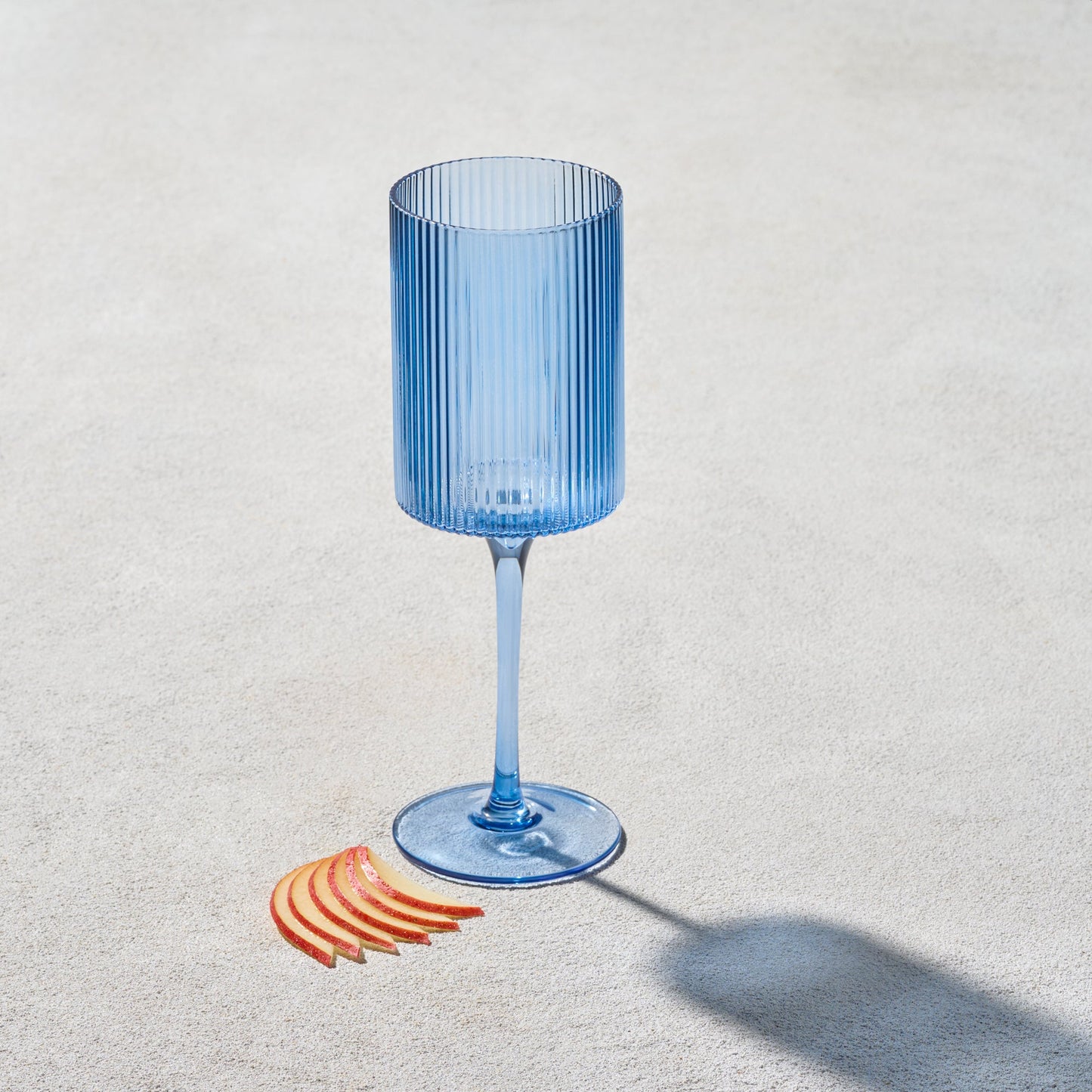 Malibu Ribbed Wine Glass Blue 11 oz