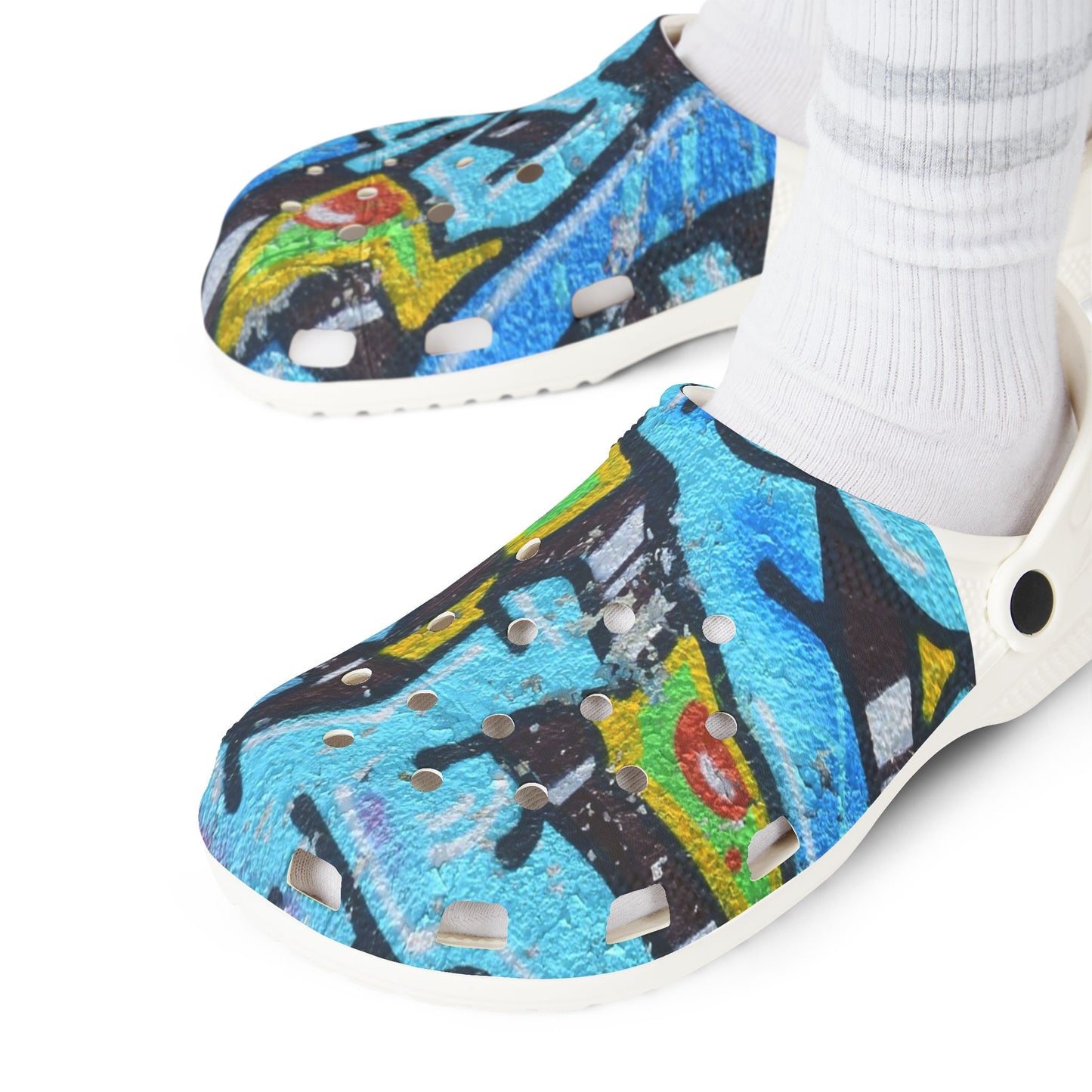 Graffiti Painted Cityscape EVA Clogs — Artistic Blue Graphic Foam Slip‑Ons