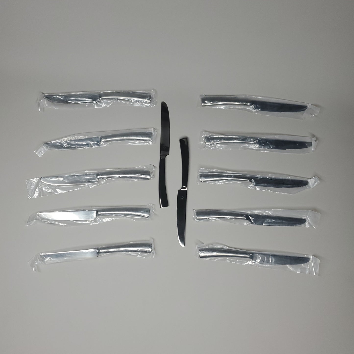 LIBBEY WORLD Tableware 12 Pcs Master's Gauge Aspect Dinner Knives 9-3/8" Dark Gunmetal (New)