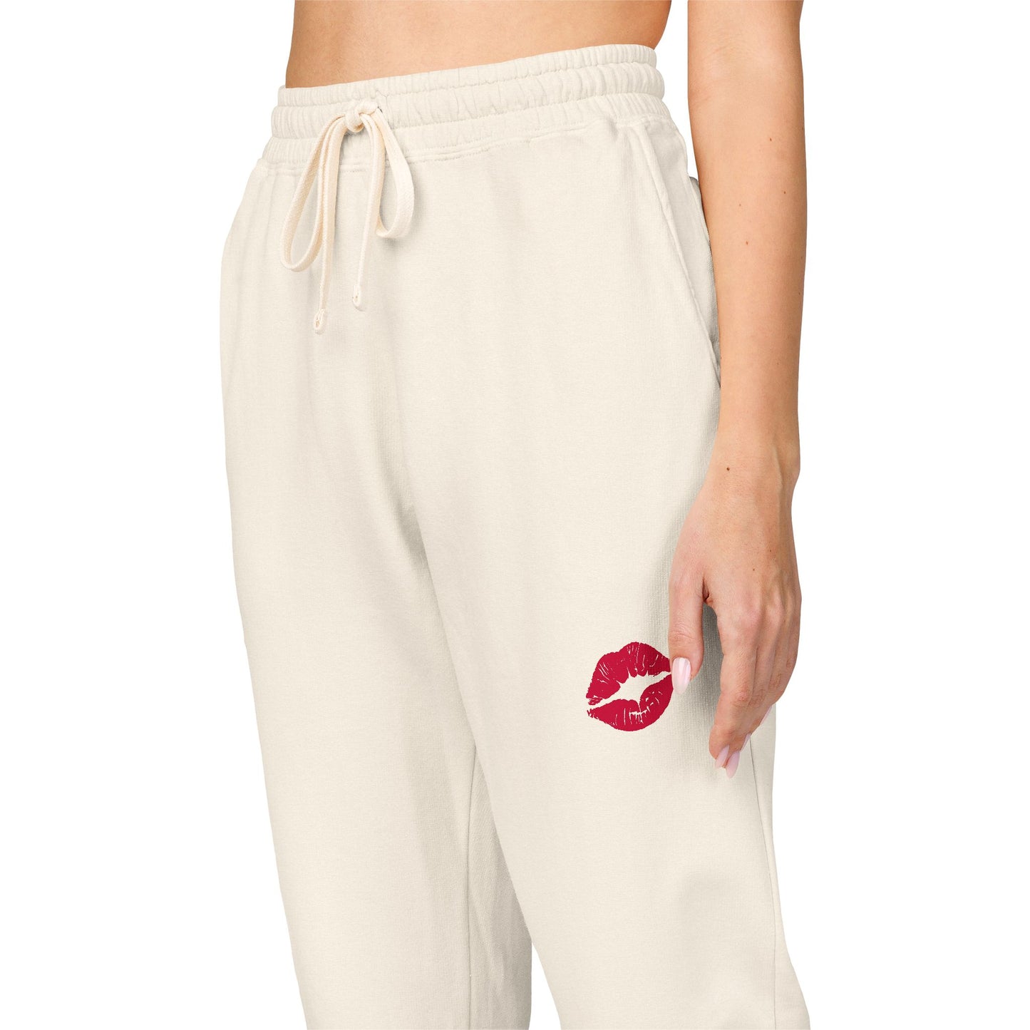 Cozy Fleece Kiss Print Sweatpants, Relaxed Lounge Pants, Unisex Stylish Joggers, Perfect for Casual Days, Gift for Friends, Comfortable Home Wear