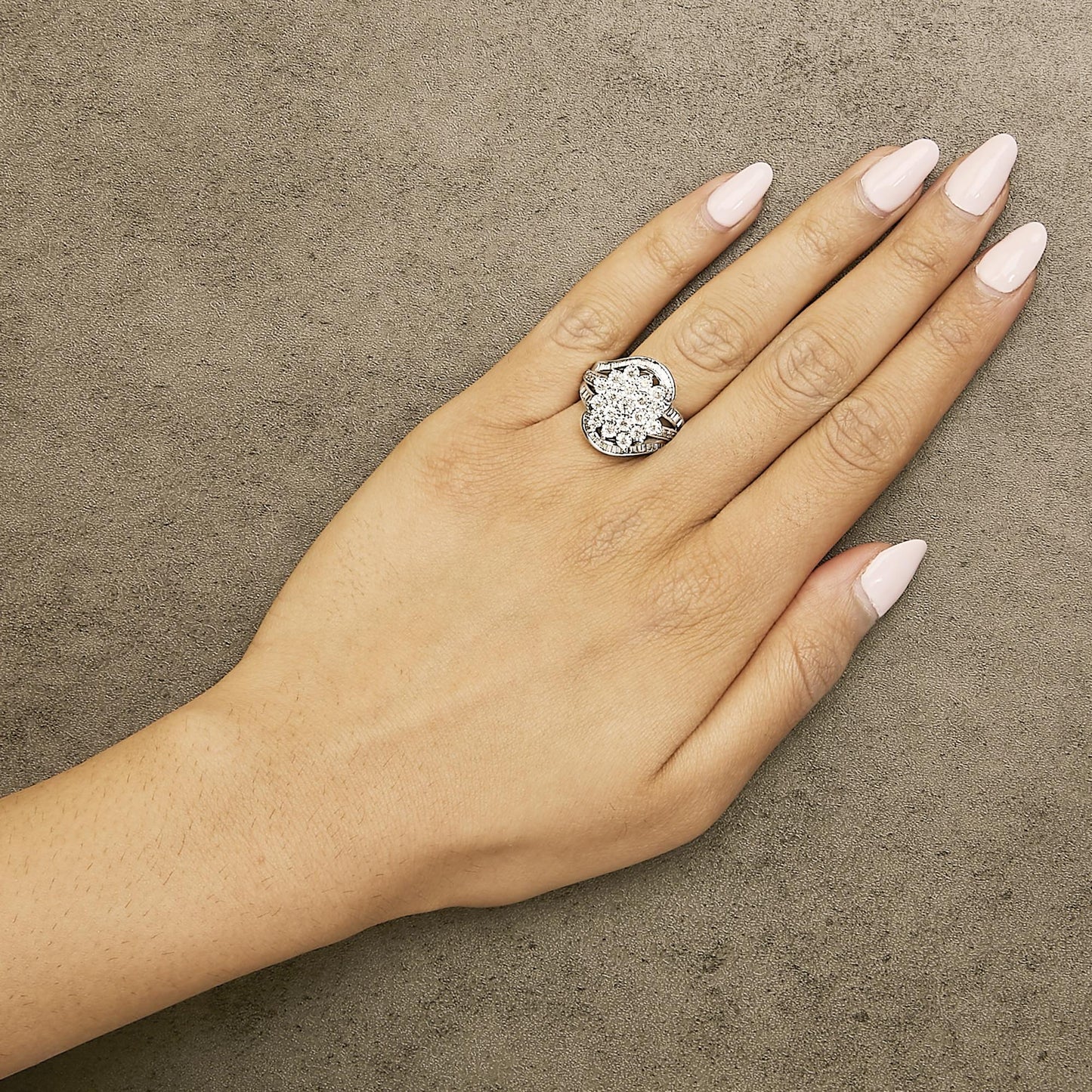 Sterling Silver 1.0 Cttw Diamond Swirl Cluster Cocktail Ring-2