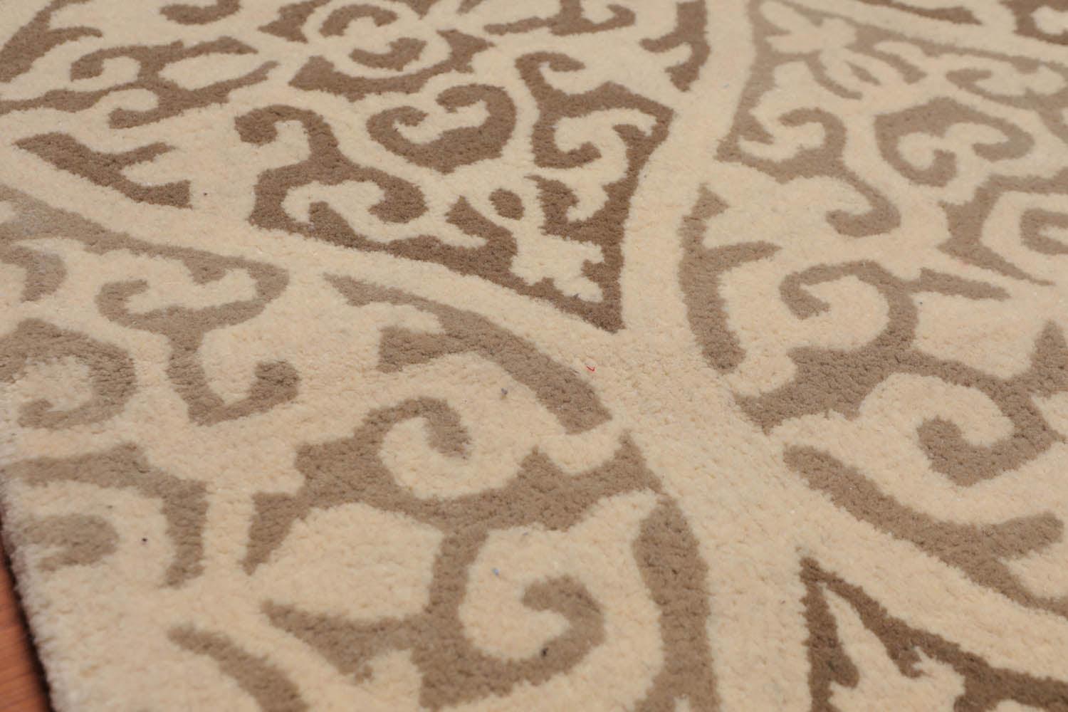 4'8" x 6’6" Handmade Scrolls 100% Wool Area rug Transitional Beige-4