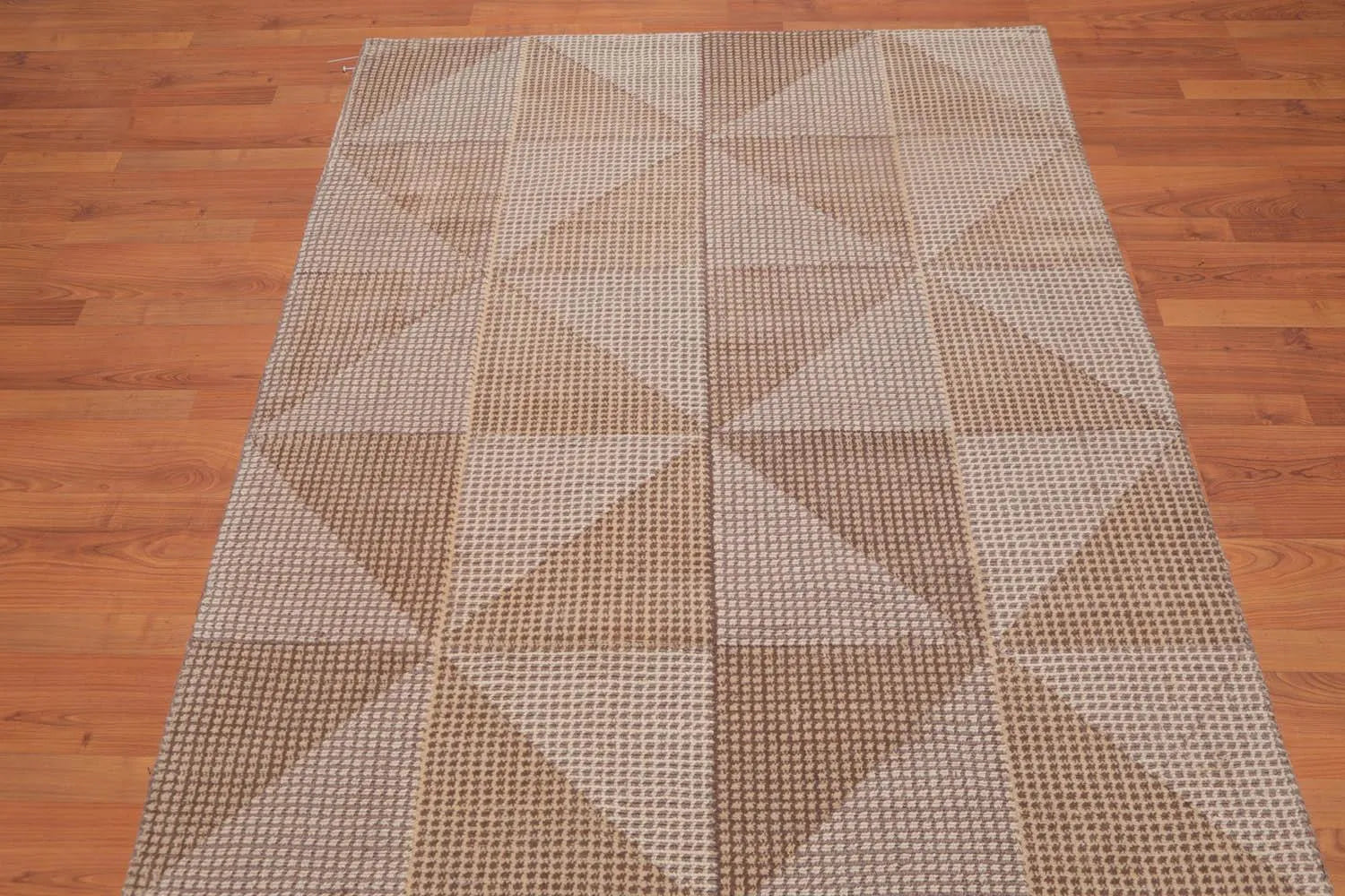 4'7x6'8 Hand Tufted Wool Loop N Cut PileGeometric Pattern Oriental Area Rug Beige, Brown Color-2