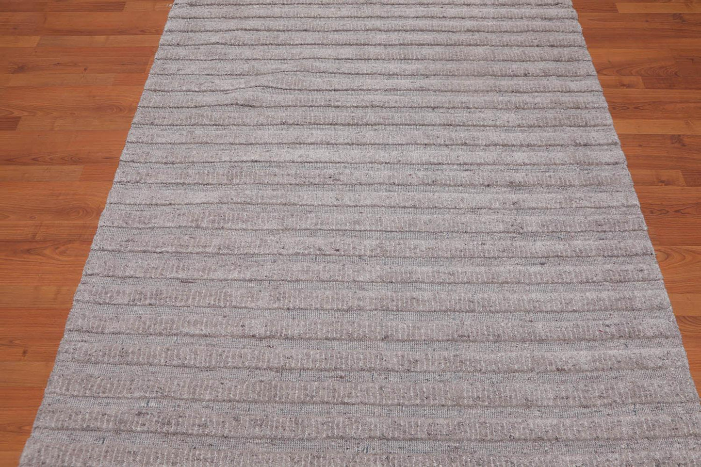 4'9" x 6’7" Handmade High Low Loop & Cut Pile 100% Wool Area rug Oatmeal-2