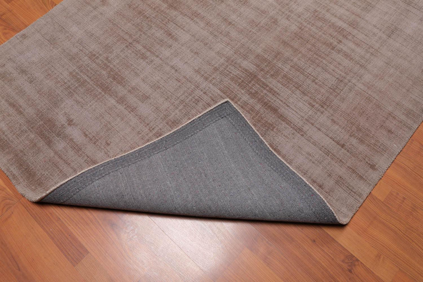 4'7" x 6’7" Handmade Loop & cut textured Pile Bamboo silk Area rug Modern Suede-4