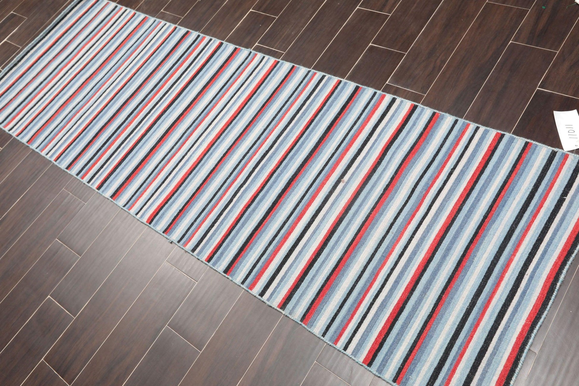 2'6" x 8' Hand woven Reversible Dhurry Traditional Oriental Area Rug Runner Blue-1