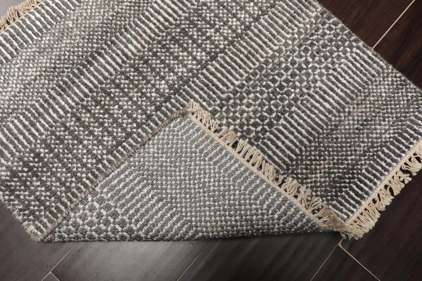 2'x2' Ivory Hand Knotted Tibetan Modern Wool and Bamboo Silk Oriental Area Rug-2