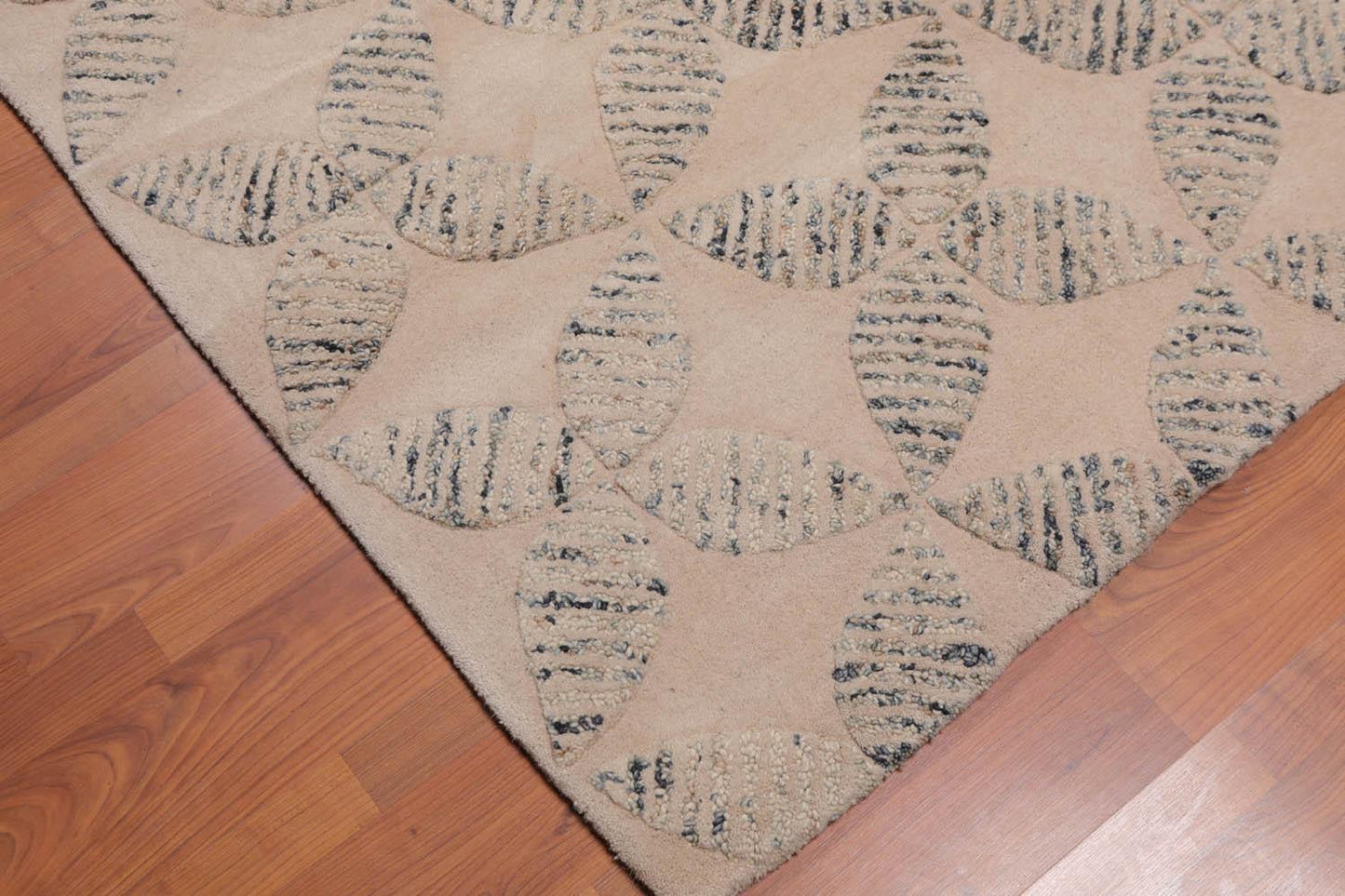 4'8" x 6'8" Handmade High Low Pile Wool Loop & Cut Area rug Contemporary Beige-4