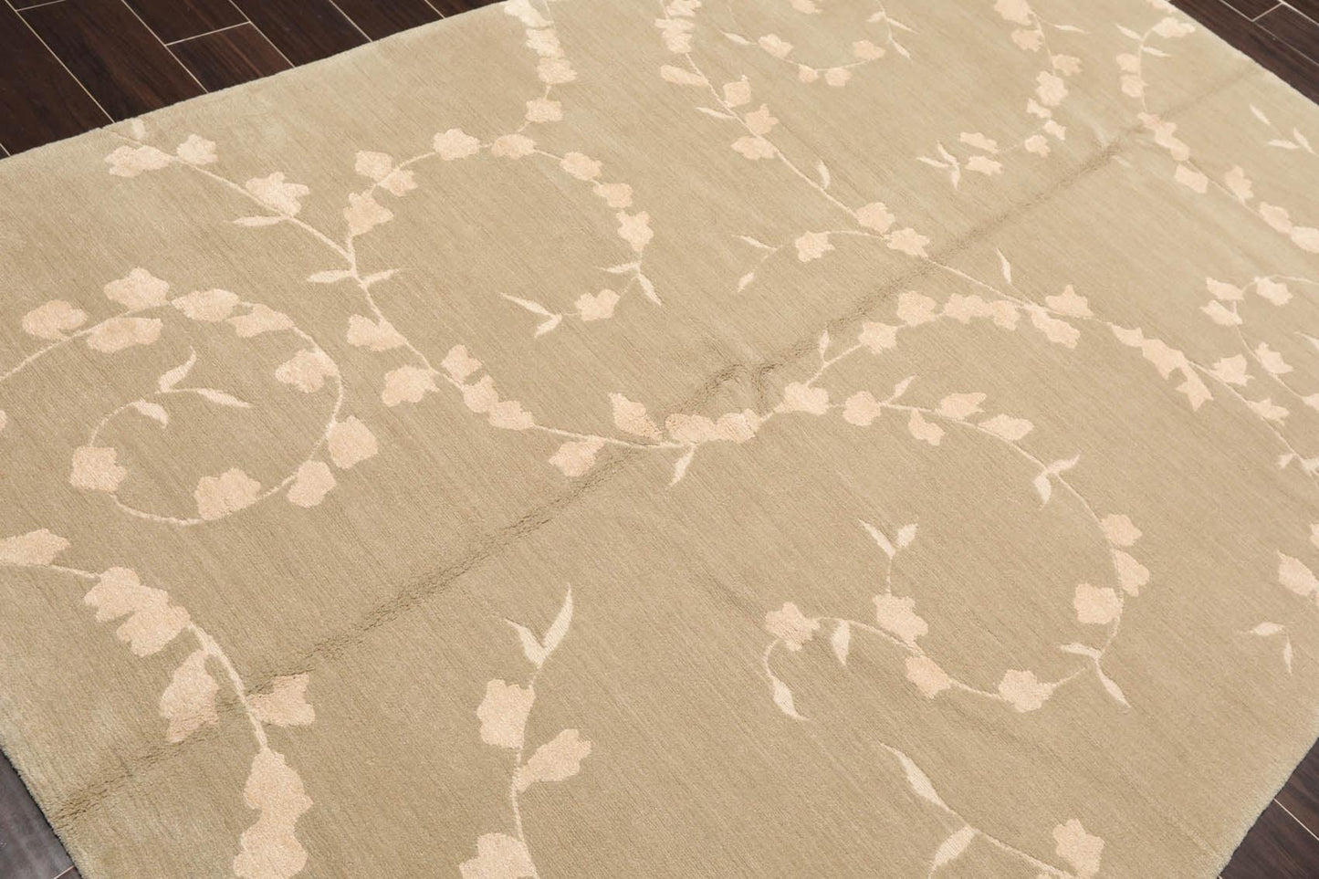 5'7"x8'6" Auth. Hand Knotted Tibetan Wool Silk Dove Cottonwood Area Rug-3